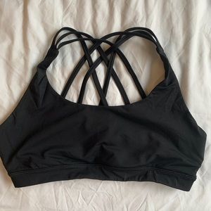 Lululemon sports bra
